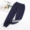 Pantalones de Chándal para Niños Primavera y Otoño Algodón Saludable para Niños Pantalones de Chándal para Bebés Pantalones Casuales Tallas Mediana y Grande Pantalones de Uniforme Escolar para Niños Escuela Primaria