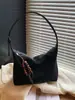 Bolsa para lonchera de axila relajada coreana nicho retro patchwork de gamuza bandolera de un solo hombro bolso de bola de masa estampado de leopardo moderno