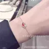 Kirin 2025 Nuevo Lujo Accesible Calcedonia Roja Ágata Roja Pulsera de Cinco Calabazas para Mujer Chapada en Oro de 18 Quilates Corte de Diamante Adornos de Mano