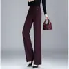 Calça flare preta com cintura elástica para mulheres, novo estilo outono 2026, cintura alta, modeladora, elegante, versátil para o trabalho