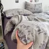 Juego de ropa de cama de gasa de doble capa para madre e hijo de grado A, con un patrón floral retro, que incluye una funda de edredón, una sábana bajera y un juego de sábanas de tres piezas para dormitorios