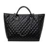 Bolso grande de cadena rómbica para mujer 2024 color sólido nuevo moderno versátil gran capacidad moderno moderno bolso de hombro