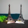 Pombo com Base Bandeira Metal Torre Eiffel Presente Turismo da França Artesanato Comemorativo História de Amor Romântico