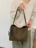 Nuevo Bolso Tote Transfronterizo Meilade de Gamuza y Felpa Madre-Hijo Bolso Grande de Hombro Único para Mujer Bolso Retro para Viajes Diarios de Mujer