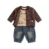 Elegante conjunto de tres piezas para niños pequeños: Conjunto de sudadera de dibujos animados de primavera y otoño, pantalones curvos y chaqueta para niños, ropa infantil estilo coreano