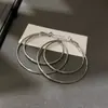 Pendientes de Aro Doble Lisos Estilo Retro Hong Kong Pendientes de Aro Elegantes de Gama Alta Diseño de Nicho Pendientes Elegantes para Mujer