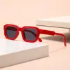 Óculos de Sol Quadrados Pequenos Casuais Versáteis Retro de Moda para Homens Personalidade de Nicho Óculos de Sol Protetores Solares para Viagem Fotografia de Rua para Mulheres