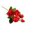 Ramo de Rosas de Terciopelo Simuladas de 5 Cabezas Brotes Flor Artificial Decoración Ramo de Boda Fondo de Escritorio Accesorios para Fotografía