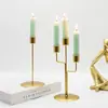 Decorações Europeias para Jantar à Luz de Velas Casa Romântica Simples Enfeites Sala de Estar Ferro Velho Castiçais Decorativos