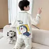 Cardigan Infantil com Gola Lapela Roupa de Casa Estilo Coreano Caimento Solto Conjunto de Algodão Puro com Desenho para Meninos Primavera e Outono 2026 Novo Pijama