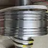 El fabricante suministra rodillos para laminadores de nervadura de tres caras, fabricados de aleación dura y carburo de tungsteno.