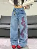 Calça jeans feminina estilo europeu e americano com bordado de dragão vermelho e branco, cintura alta, azul lavado, perna reta solta, comprimento total