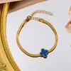 Pulseira Nova Estilo Europeu e Americano em Aço Titânio, Versátil e Fashion, Galvanizada a Vácuo, Joia de Mão com Cor Duradoura, Sensação de Alto Padrão para Mulheres