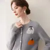 Nuevo Cárdigan de Punto de Cachemira con Cuello Redondo, Botones, Jacquard de Calabaza, Hombros Caídos, Chaqueta Suéter Casual para Mujer Otoño/Invierno 2026