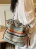 Elegante Bolso Tejido Arcoíris Shuai Mi para Mujer, Nuevo Modelo 2026, Bolso de Playa Estilo Vacaciones, Bolso de Hombro Casual de Gran Capacidad