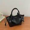 Bolsa de Ombro Transversal Casual Simples Moda Retrô Textura Tendência Cor Sólida Ins para o Trabalho Nova Coleção Primavera 2026