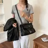 Bolso de Axila de Estilo Coreano de Alta Apariencia para Mujer 2026 Verano Nuevo Estilo Bolso de Hombro Simple para el Trabajo Bolso de Axila Bolso Cruzado de Moda