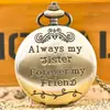 Reloj de bolsillo de cuarzo con grabado de letras inglesas europeas y americanas para niños y niñas, estilo retro nostálgico y antiguo.