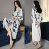 Roupão Feminino Estampado Plus Size de Verão, Roupão de Banho de Cetim Imitação de Seda de Luxo, Roupa de Casa Feminina