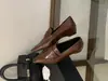 Sapatos de Couro Britânicos Quadrados Retro para Outono e Inverno de 2025 para Mulheres com Sensação de Design, Sapatos Mary Jane de Camurça com Aumento Interno de Altura