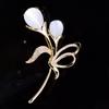 Broche de Flor de Circonita Estilo Coreano Nuevo Elegante Elegante Planta Piedra Ojo de Gato Pin para Ropa Elegante Corsage Accesorios