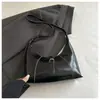 Bolsa de axila de couro com cera de óleo retrô mais vendida transfronteiriça 2026 nova bolsa versátil para o dia a dia com ombro único bolsa de bolinho emendada de nicho