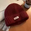 Gorro de Punto de Peluche Colección Roja Ancola para Mujer Otoño e Invierno Mostrar Rostro Pequeño Atmósfera de Año Nuevo Bufanda Gruesa Cálida