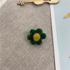 Broche de Flor de Colores Estilo Hyun Ya Corazón de Niña Padre-Hija Infantil Petalo de Lana Bolso Accesorios para Ropa Mujer