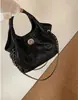 Bolsa de Mão Plissada com Padrão de Diamante Design de Nicho Bolsa Tote Clássica com Corrente Simples Leve Versátil para Mão ou Ombro