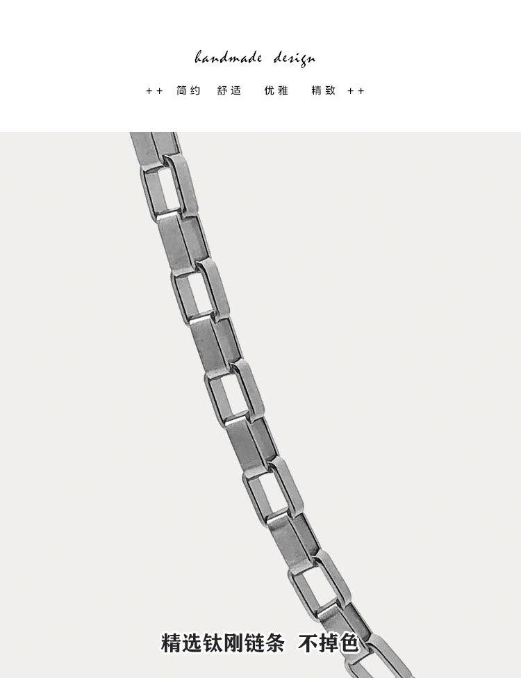 方盒项链_05.jpg