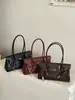 Cross2026 Otoño Nuevo Moda Retro Versátil Gran Capacidad Casual Estilo Coreano Nicho Portátil Bolso de Hombro Bolso de Axila