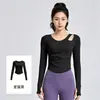 Top de yoga para mujer de manga larga con almohadillas en el pecho incorporadas, diseño calado, corte ajustado, ropa deportiva y de fitness elástica, estilo ceñido