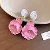 Brincos de agulha de prata estilo europeu e americano com pingentes de flor em gota de óleo cravejados de diamantes, frescos, doces e sofisticados, brincos femininos da moda e versáteis