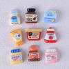 Miniatura comida juego simulación lata kétchup llavero cadena teléfono móvil colgante agujero hebilla zapato resina joyería parche