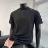 Camiseta casual masculina de manga curta em malha de seda gelada com zíper, top de verão para fitness com retalhos de toque fresco estilo americano
