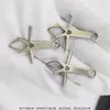 13 Años de Arte Decoración Dura Colgante Tienda Procesamiento Hotel Profesional Colgante de Aleación de Zinc I+D y Producción de Joyería de Imitación Cruz