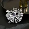 Broche Sencillo y Elegante de Flor Mariposa Morada, Pin Exquisito, Accesorio para Traje, Adorno de Solapa para Abrigo