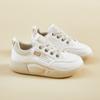 Tênis Brancos Estilo Coreano Ins Novos para Estudantes Femininas da Primavera, Sapatos Casuais Esportivos com Solado Grosso que Aumentam a Altura Hb6682