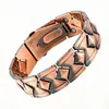 Pulsera antigua de cobre rojo más vendida transfronteriza con cierre de reloj, moda vintage finamente tallada en forma de cruz, joyería magnética completa para parejas al por mayor