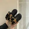 Botas de Neve Infantis 2026 Outono/Inverno Novo Estilo Confortáveis Solado Macio Botas de Couro Moda Coreana Botas de Algodão com Forro de Lã Espesso Sapatos de Algodão