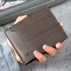 Carteira Curta Masculina para Comércio Exterior Transfronteiriço Moda Business Múltiplos Porta-Cartões Zíper de Cinto Carteira para Jovens Estudantes Bolsa de Cartões