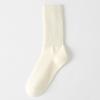 Calcetines de mujer otoño e invierno banda de goma alta tubo medio calcetines de mujer estilo japonés deportivos ins tubo largo calcetines de algodón de moda para mujer calcetines blancos y negros