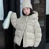 Jaqueta acolchoada curta infantil feita sob medida, novo modelo de inverno 2026, 90% plumas, nova roupa quente de inverno para meninas