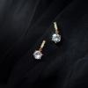 Brincos Nalan de Prata S925 para Mulheres Estilo Coreano Diamante Branco Seis Garras Uma Palavra Micro-Embutido Simples Brincos de Menina G8329