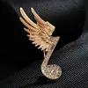 Moda Nuevo Broche de Mariposa Hoja de Ginkgo Perla Conejo Blanco de Gama Alta Notas Rosa Pin para Ropa Corsage para Abrigo