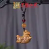 Colgante de Cadena para Teléfono Móvil Talla de Caballo de Palosanto Yiming Xianyuan Arena Verde Arcoíris Llavero de Caballo Tallado en Madera Creativo
