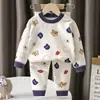 Novas Roupas de Outono para Crianças e Conjunto de Calças Veludo Roupa Íntima Conjunto Meninos e Meninas Primavera e Outono Base Roupas de Casa para Bebês Pijamas