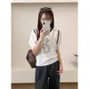 2025 Novo Estilo Quente Redutor de Idade Únicos e Bonitos Tops Super Bonitos Camiseta de Tricô com Coelho Cartoon Branco para Mulheres Verão