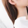 Pendientes de Nuevo Estilo para Mujer, Diseño Creativo de Hoja Asimétrica, Modernos y Versátiles, Venta al por Mayor desde Fabricante, Nueva Colección de Otoño