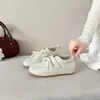 Zapatillas de Entrenamiento Alemanas Estilo Principiante con Aumento Oculto de 5 cm, Zapatos de Ballet Casuales con Velcro de Satén para Mujer, Modelos de Primavera y Otoño, Zapatillas de Entrenamiento Alemanas para Uso en Exteriores
